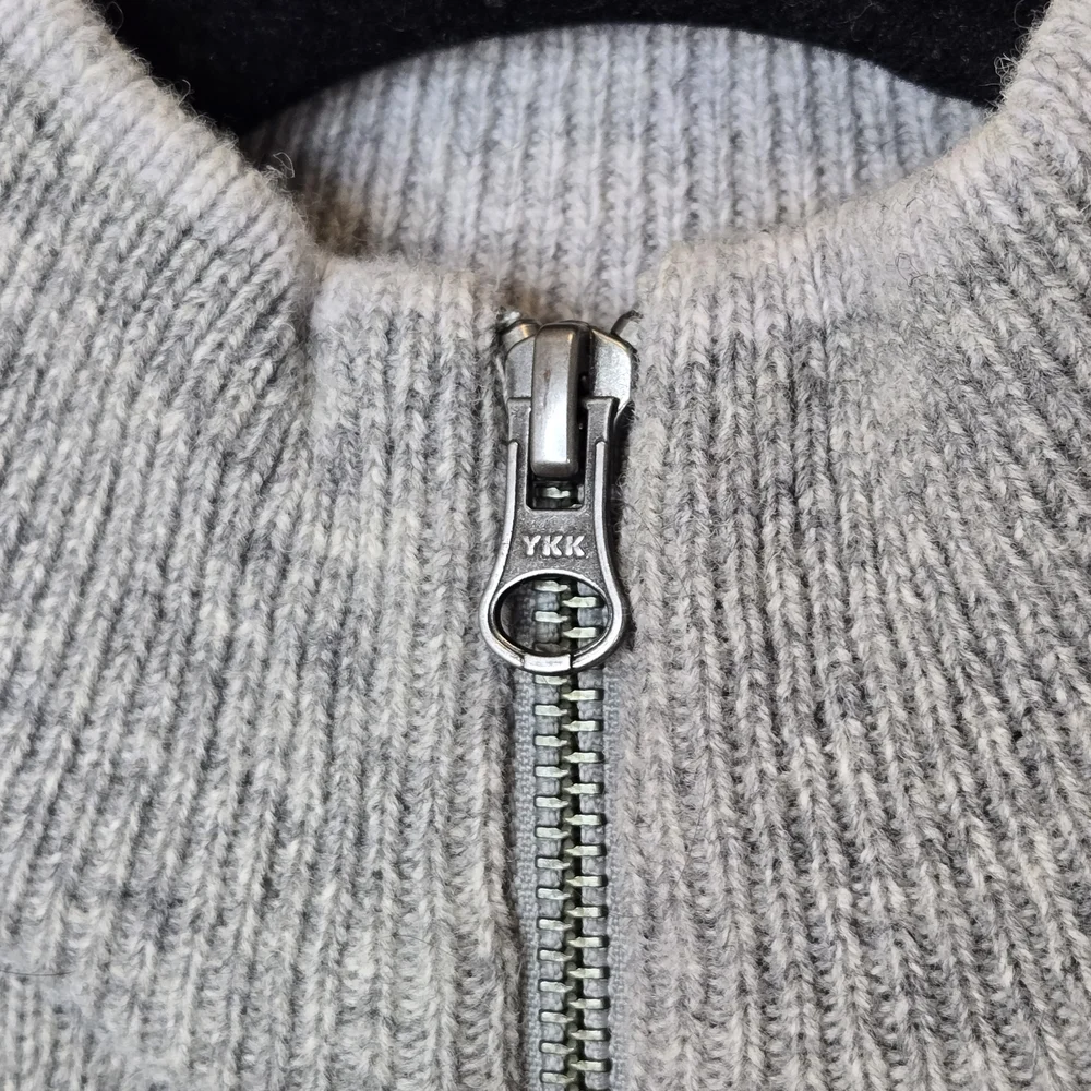 Woolrich Heather Gray Zip-Up Vest 100% Lamb's Wool - Picture 11 of 15
